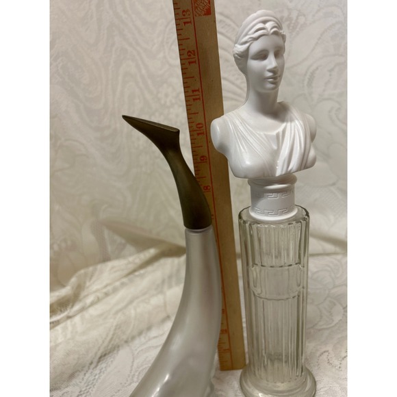 Avon Skin So Soft Bath Oil Dolphin and Greek Goddess Frosted Glass Bottle B1 - Picture 7 of 7